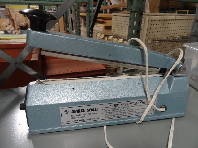 lot 70 image: Impulse Sealer Tish-200 120 Volt 8