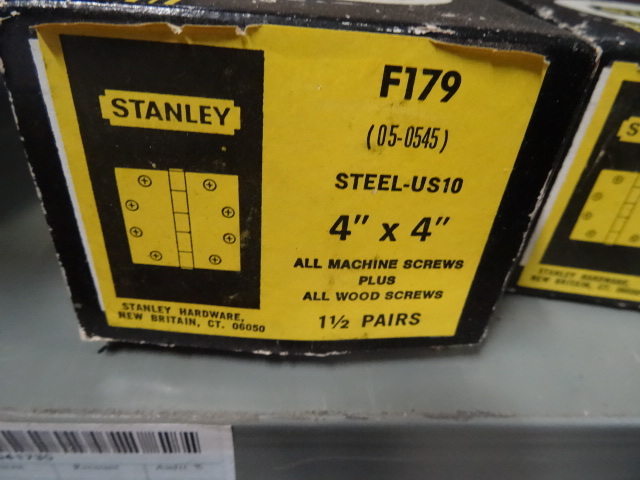 lot 87 image: Stanley 4 X 4 Steel Hinges Qty 6 Hinges