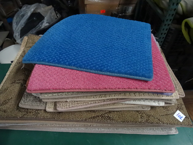 lot 102 image: Pile of Misc Door Mats Misc Sizes