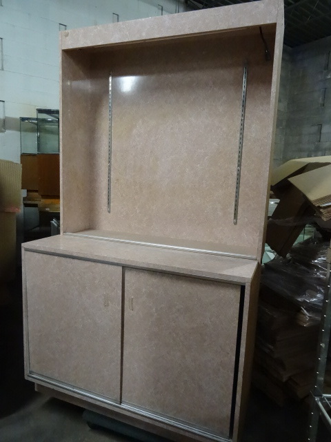 lot 122 image: Lighted Retail Display 2 Sliding Doors