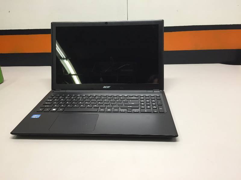 lot 61 image: ACER ASPIRE V3 LAPTOP