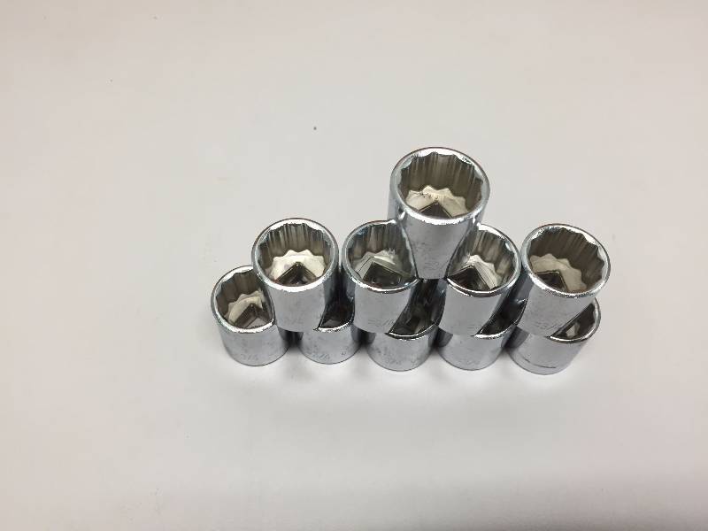 lot 75 image: 10- 34 38DRIVE SOCKETS MADE IN THE USA