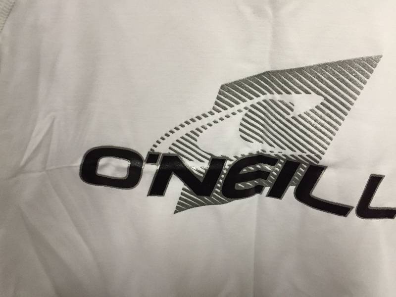 lot 77 image: ONEIL SKINS SWIM SHIRT, LARGE, WHITE