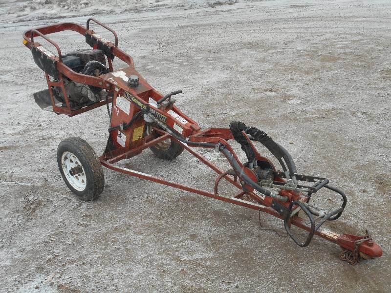 lot 12 image: General 660 Industrial Towable Hole-DiggerAuger