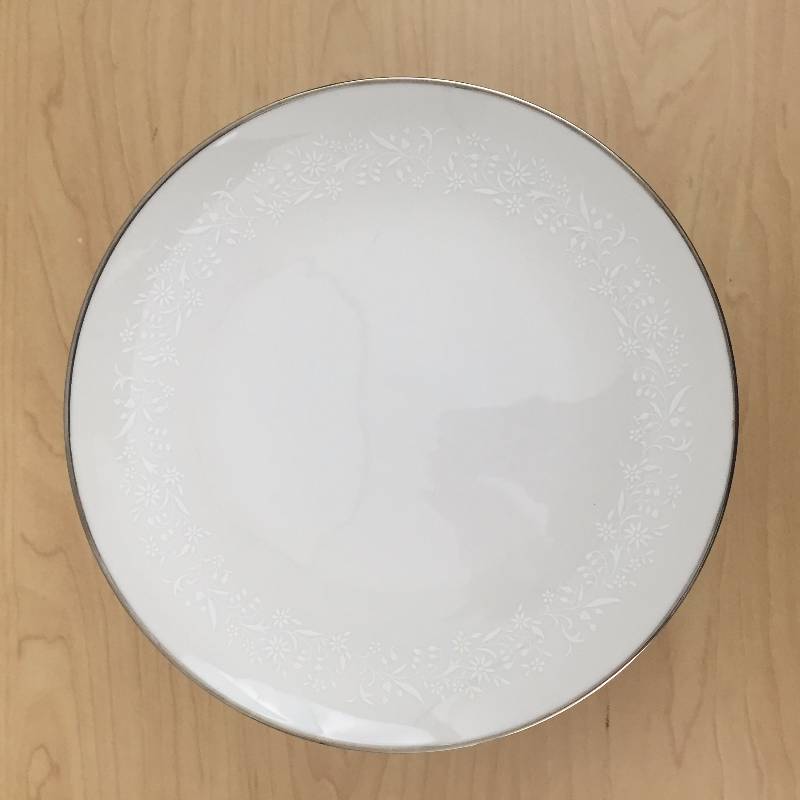 lot 8 image: 6 Lovely Vintage Noritake Ivory Etched Floral Platinum Trim China Lorelei Salad Plates # 7541
