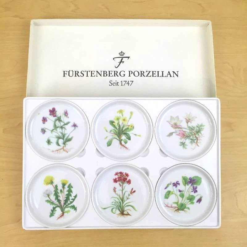 lot 26 image: Delicate & Sweet Flower Lovers Vintage Collectible NEW IN BOX - Delightful Furstenberg Porzellan Seit 1747 Set of Six Floral Coasters 4 Made in West Germany