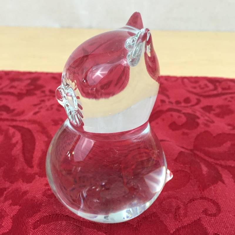 lot 52 image: 4 Vintage Murano Style Konstglas Form Big Eye Art Glass Owl #1 Paperweight Excellent