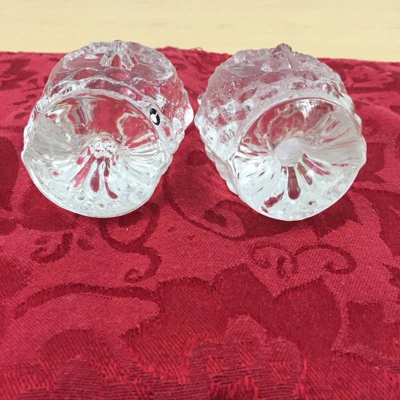 lot 53 image: 2 Pair Vintage BLENKO or Pilgrim Glass Art OWL Paperweights or Small Bookends Mid-Century Modern Excellent