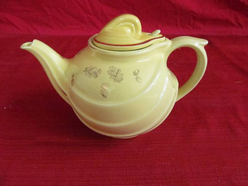 Hall teapot