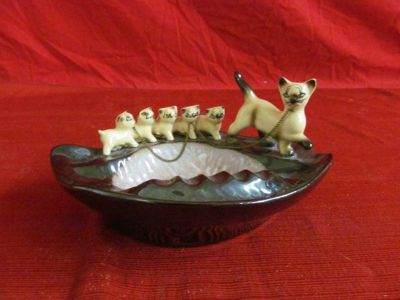 ashtray
