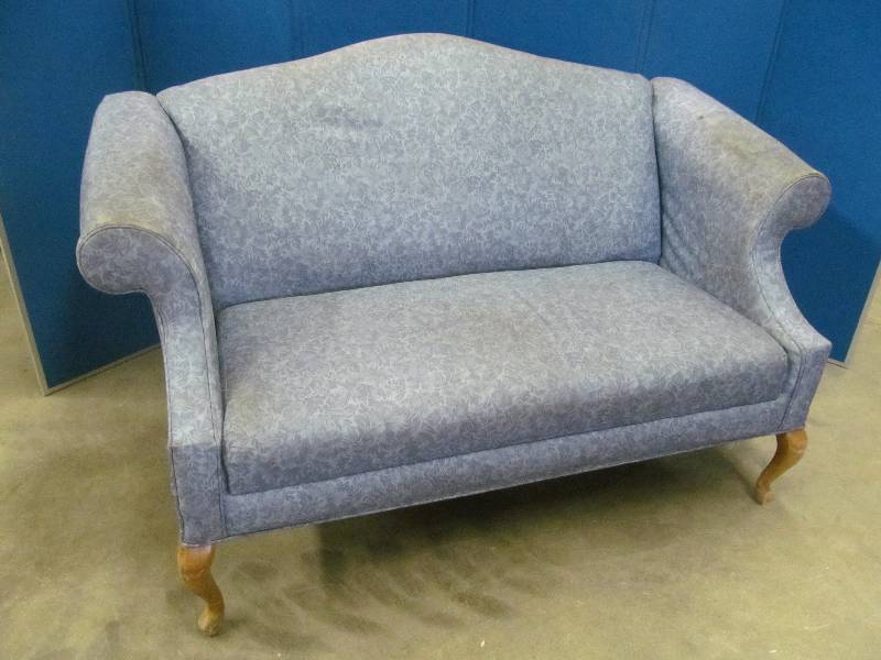 loveseat
