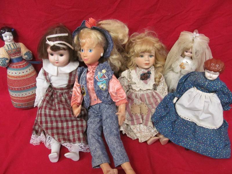 dolls