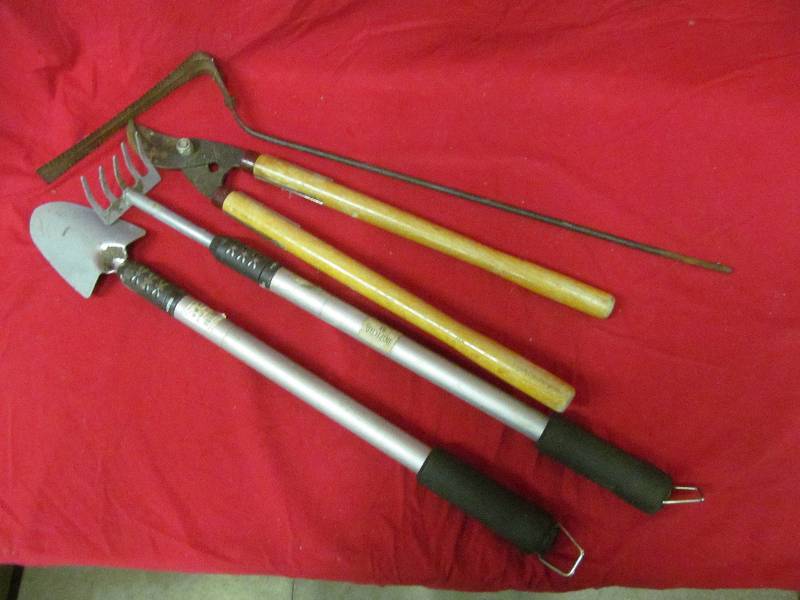garden tools