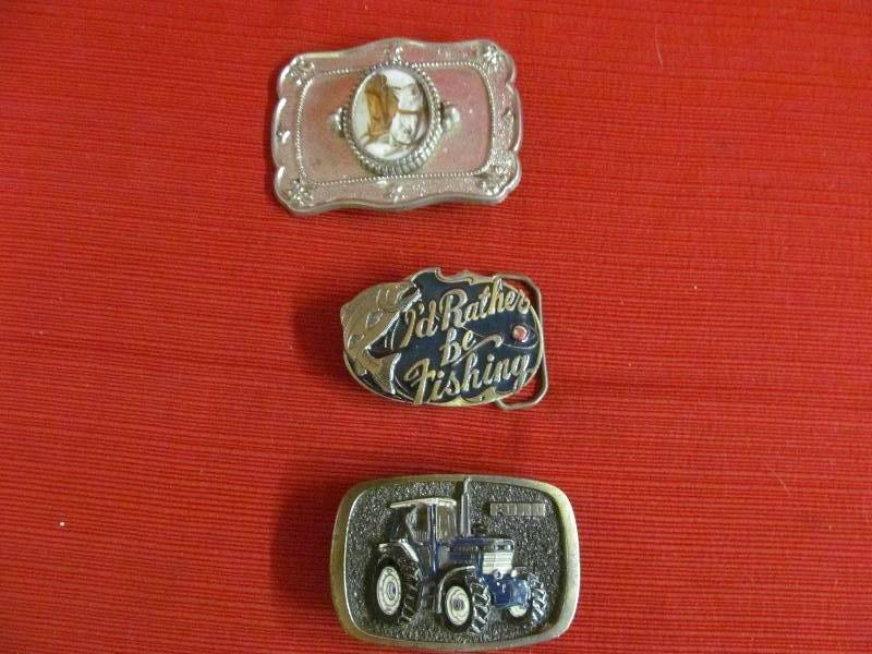 belt buckles