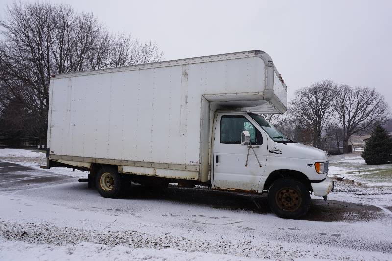 2002 Ford E-350 Super Power Stroke Diesel Box Truck