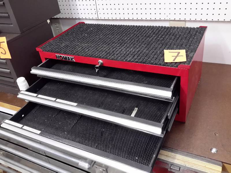 Homak, 3 Drawer Metal Tool Chest.. EXCELLENT SHAPE
