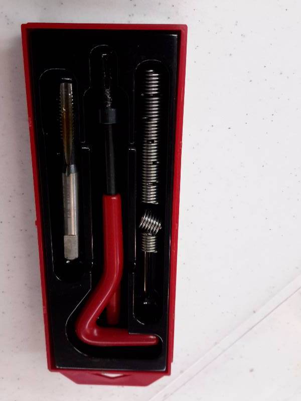 Rethreading Tool