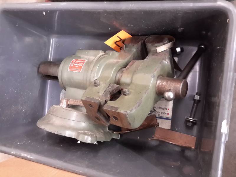 Diamond Brand 120mm Bench Vise.. VERY HEAVY South Minneapolis Tools