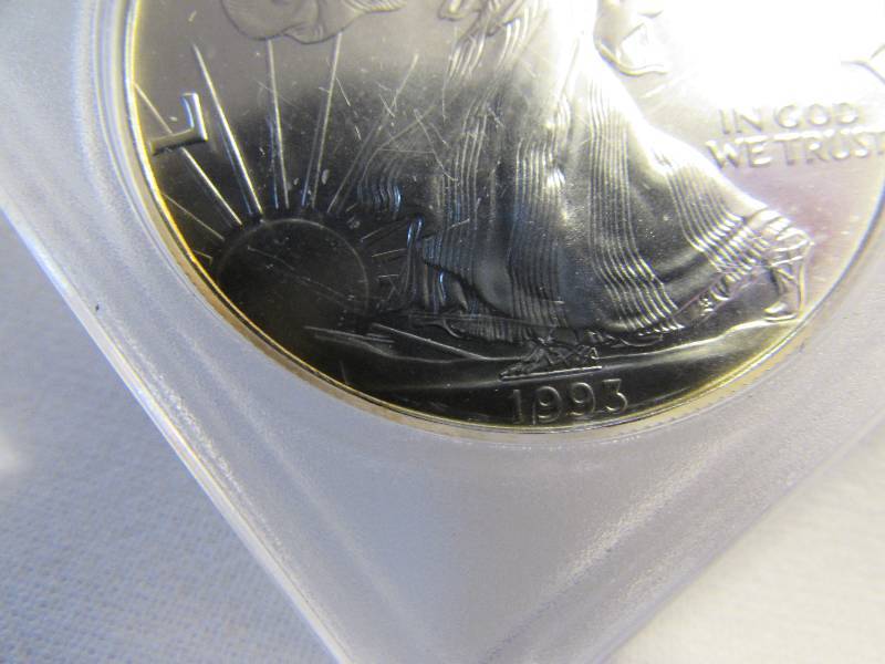 1993 American Silver Eagle 1oz. .999 Silver, uncirculated