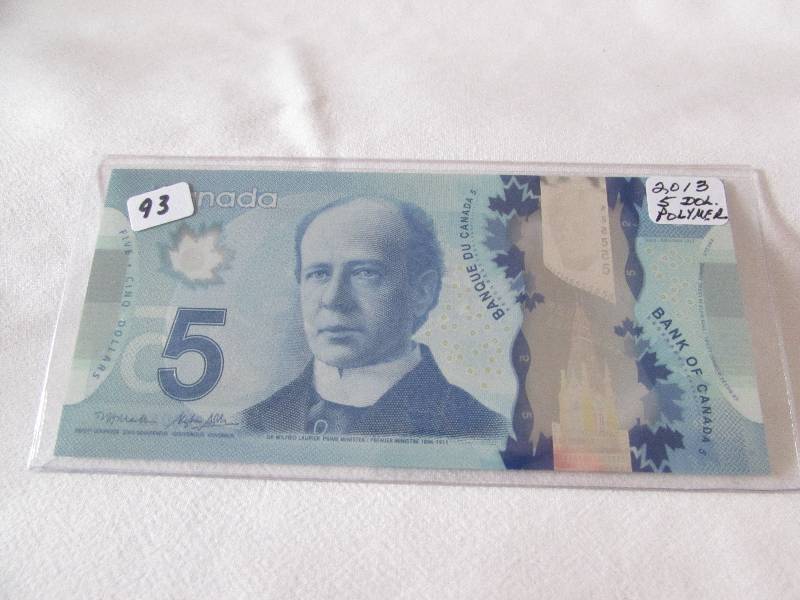 Canada 5 Dollar Bill, new style uncirculated