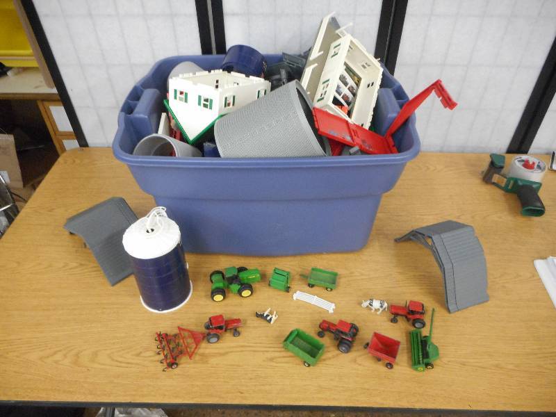 lot 58 image: MASSIVE LOT OF TOY FARM EQUIPMENT