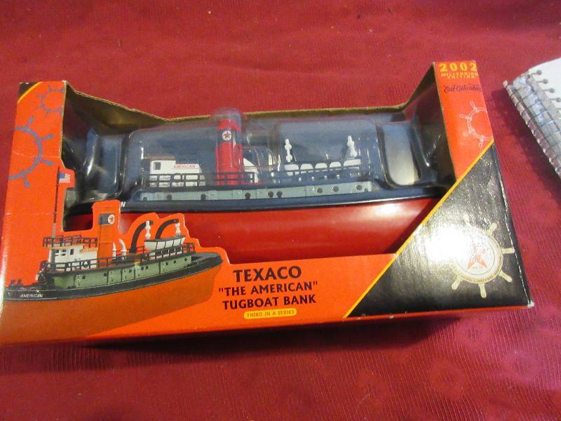 2002 TEXACO AMERICAN TUG BOAT BANK