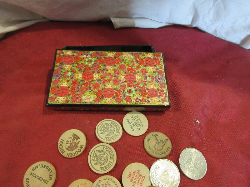 VINTAGE TOKENS