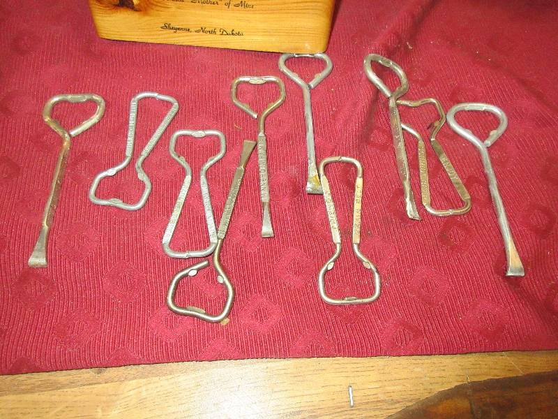 VINTAGE BOTTLE AND LID OPENERS
