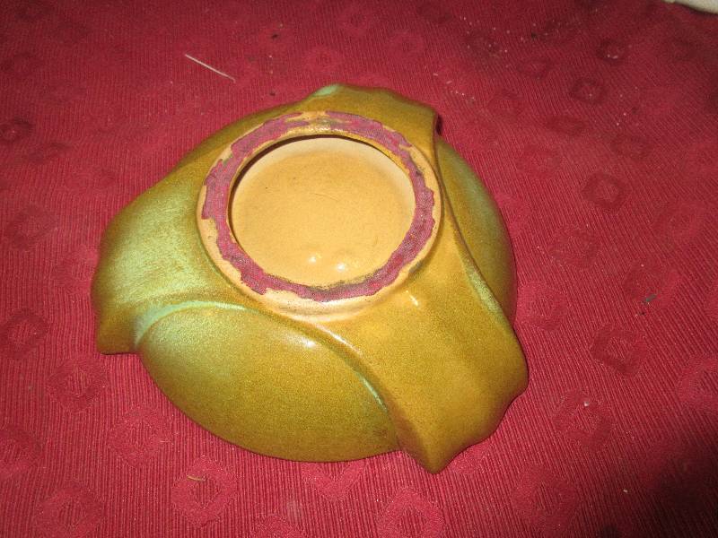 VINTAGE GREEN ASH TRAY