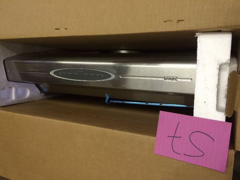 lot 57 image: Nutone Premier WS1530SS Stainless Steel Range Hood