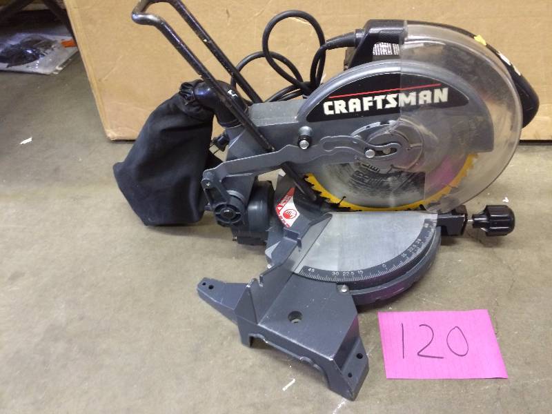lot 120 image: Craftman Saw