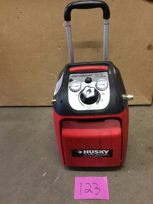 lot 123 image: Husky Air scout compressor used tested works
