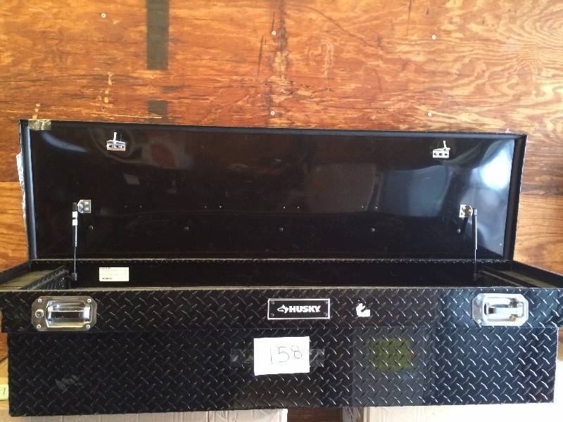lot 158 image: Husky 70 in. Topsider Black Low-Profile Truck Box missing keys