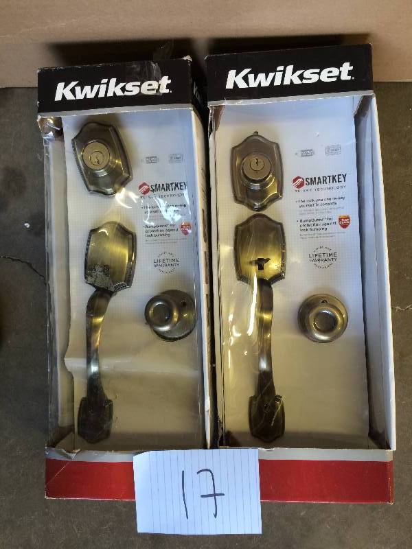 lot 17 image: Set of 2 Kwikset Belleview Single Cylinder Antique Brass Handleset with Tylo Knob Featuring SmartKey both are complete