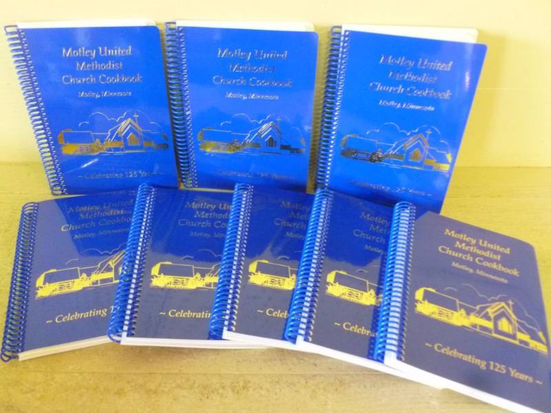 lot 22 image: Cookbooks