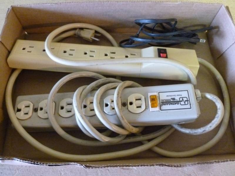 lot 136 image: Power Strip