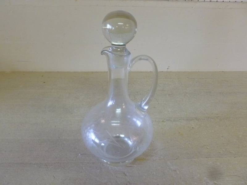lot 139 image: Wine Decanter