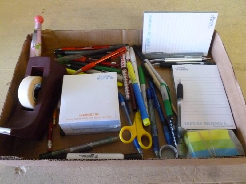 lot 141 image: Office Supplies