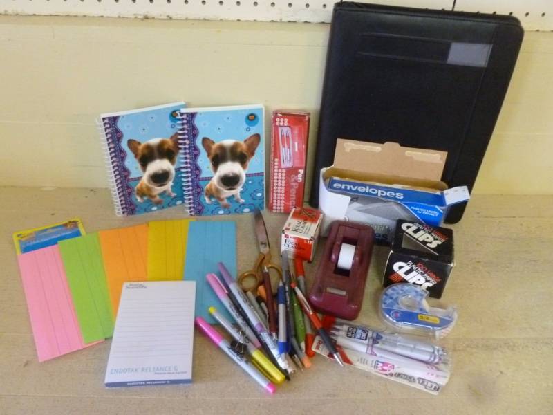 lot 143 image: Office Supplies