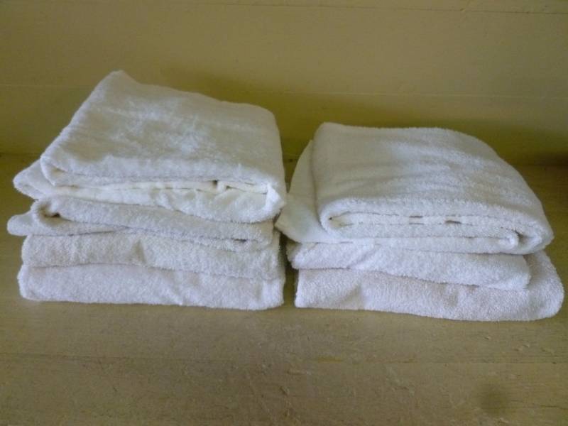 lot 164 image: Bath Towels