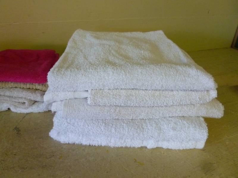 lot 165 image: Towels