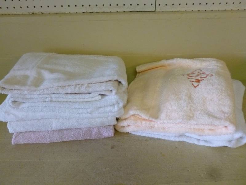lot 172 image: Bath Towels