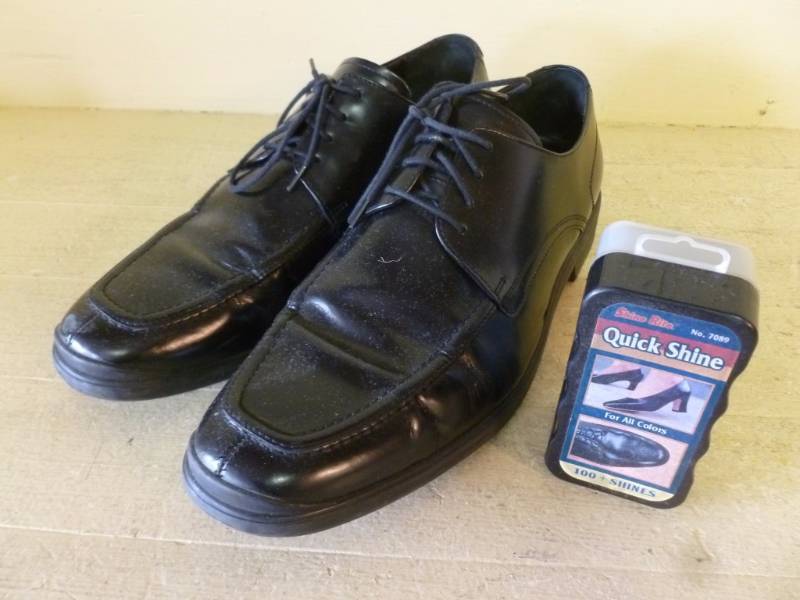 lot 190 image: Mens Shoes