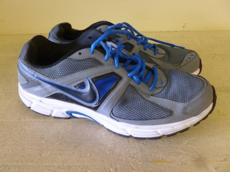 lot 192 image: Nike Shoes
