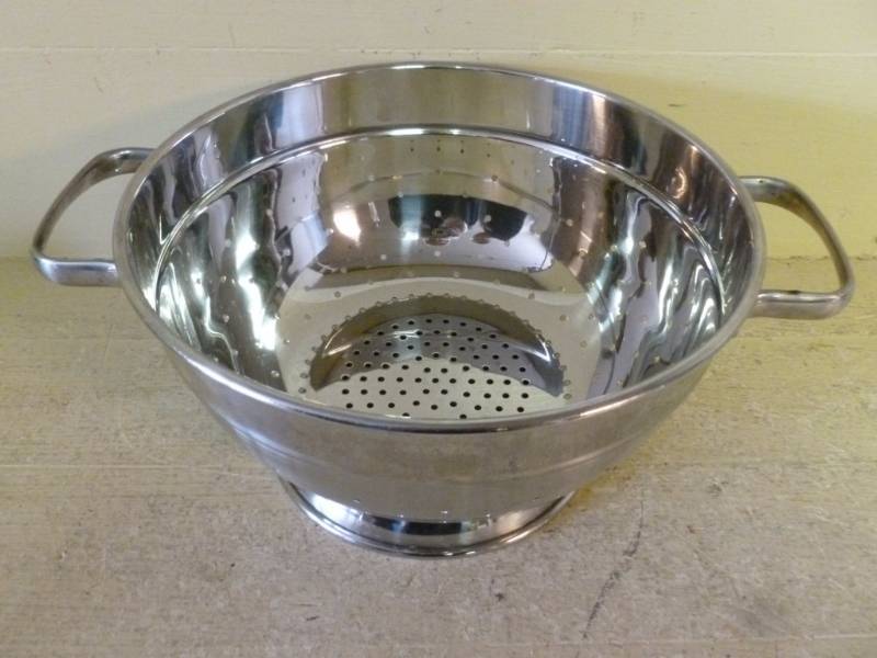 lot 204 image: Kitchen