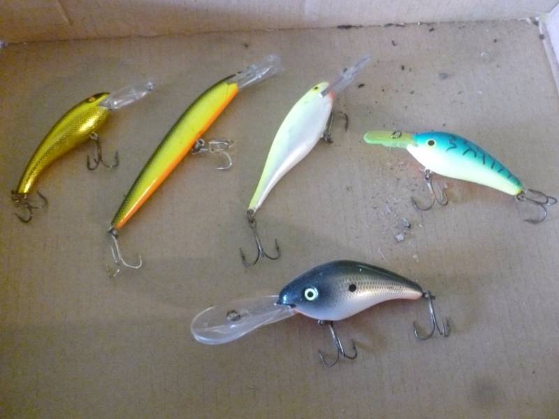 lot 226 image: Fishing