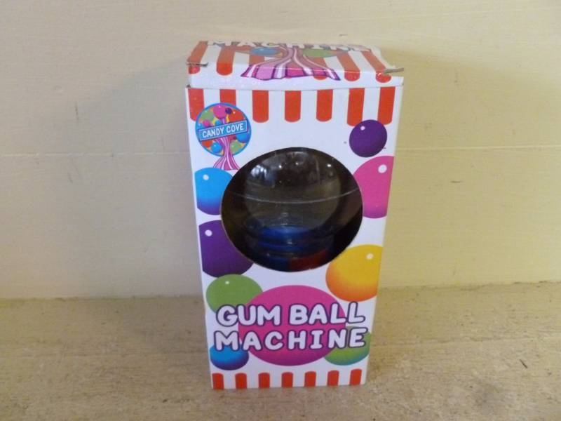 lot 228 image: Gumball Machine