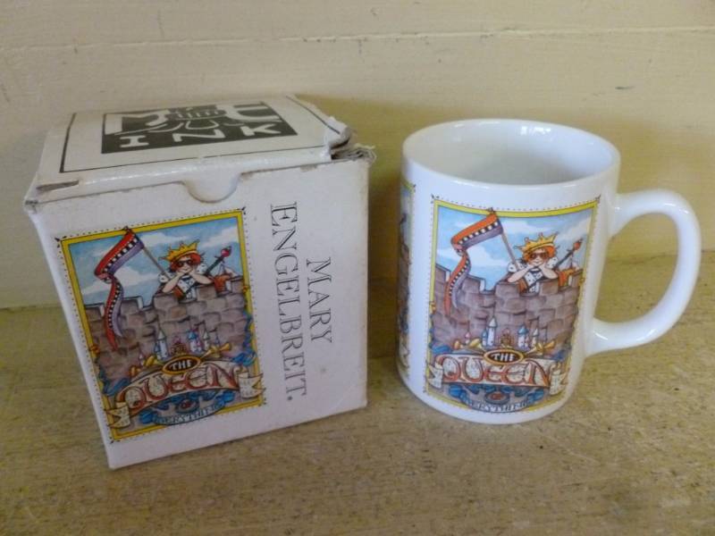lot 229 image: Collector Mug