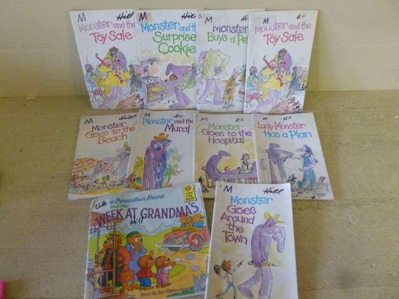 lot 232 image: Kids Books
