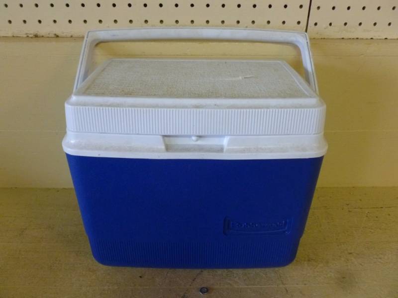 lot 248 image: Cooler